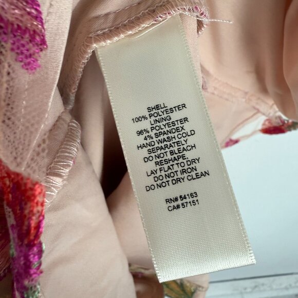 Eliza J Embroidered Sheath Dress Floral V-Neck Sleeveless Pink Size 6 EUC - Picture 7 of 16